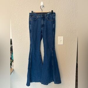 Wrangler High Rise Flare Denim Jeans🦋
